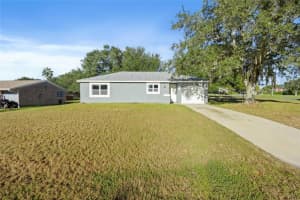 2 Oak Court Pass, OCALA