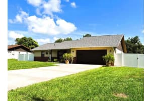 2201 Ne 45 St, OCALA 2201 Ne 45 St, OCALA