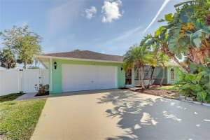 238 Sw Grove Ave, Port Saint Lucie