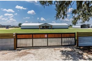 1285 Nw 102nd Blvd, WILDWOOD