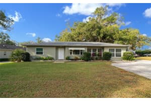 2810 Se Lake Weir Ave, OCALA