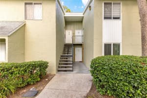 586 Fairways Cir #a, OCALA