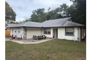 261 E Country Club Dr, WILLISTON 261 E Country Club Dr, WILLISTON