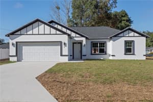 8 Pine Trace Ct, OCALA