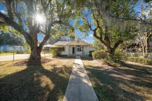 618 Ne 21st St, OCALA