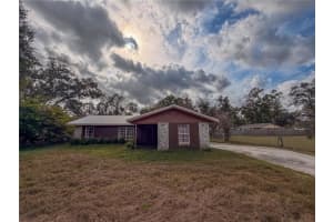 2042 Ne 44th St, OCALA