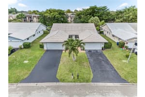 3002 Nw 103 Ln, CORAL SPRINGS