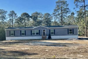 6580 W Mable Ln, DUNNELLON