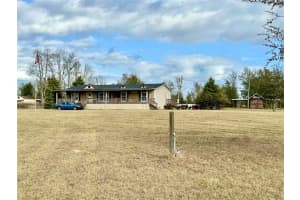 237 Sw Baron Gln, FORT WHITE