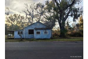 823 S Warner Ave, PERRY