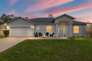 224 Oak Ln, OCALA