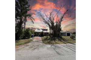 1646 3rd Ct Sw, VERO BEACH