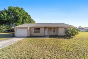 325 Oak Track Crse, OCALA