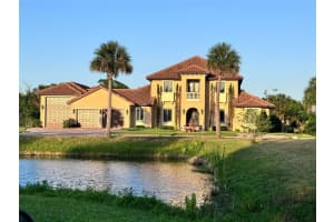 2179 Arnold Palmer Dr, TITUSVILLE