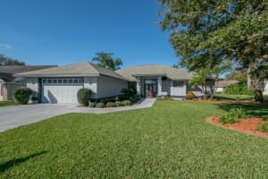 817 Carlton Ct , WINTER HAVEN