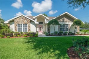 700 Lake Eloise Pl, WINTER HAVEN