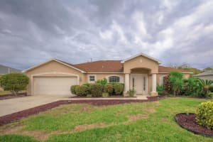 135 Sanderling Dr, WINTER HAVEN