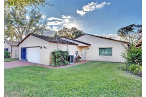 1803 Columbia Dr, WINTER HAVEN 1803 Columbia Dr, WINTER HAVEN