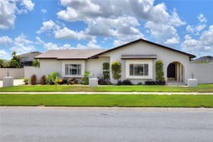 2131 Edgewater Cir, WINTER HAVEN