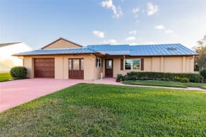 302 W Peabody Cir, AVON PARK