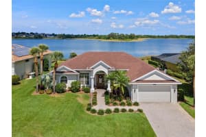 618 Hart Lake Dr, WINTER HAVEN