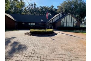 921 Crestview Dr, AUBURNDALE