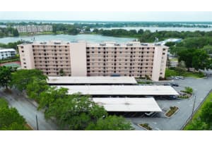 1776 6th St Nw #303, WINTER HAVEN