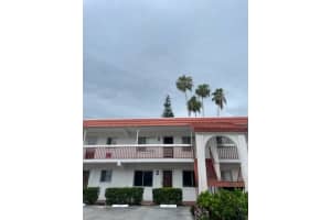 400 El Camino Dr #223, WINTER HAVEN