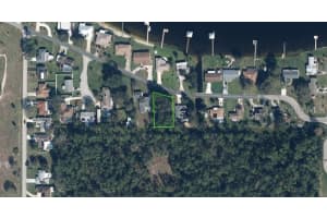 227 Lake Drive Blvd, SEBRING