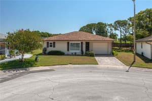 3245 Prairie Dunes Cir E, LAKELAND