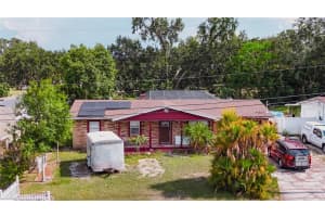 2213 W Pilaklakaha Ave, AUBURNDALE