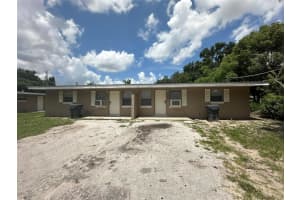1501 31st St Nw #1501 & 1503, WINTER HAVEN