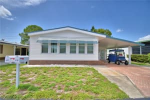 4153 Rolling Oaks Dr, WINTER HAVEN