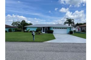 2818 Summit Dr, SEBRING