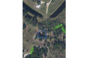 460 Foxhall Cir, SEBRING