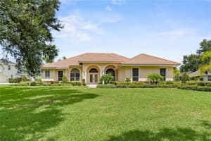 105 Wyndham Dr, WINTER HAVEN