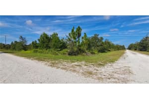 501 Valencia Dr, INDIAN LAKE ESTATES