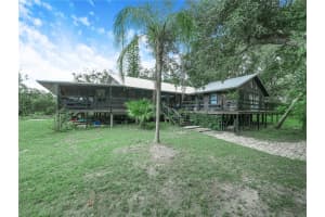 6613 Ne Masters Ave, ARCADIA