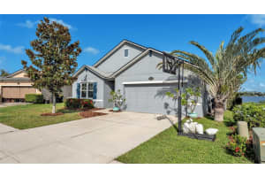 2013 Van Buren Loop, AUBURNDALE