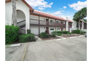 9101 Village Dr #i-1, LAKE WALES