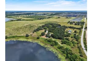 660 Duggers Way, LAKE WALES