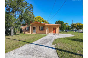 1061 Hiawatha Ave, LAKE WALES