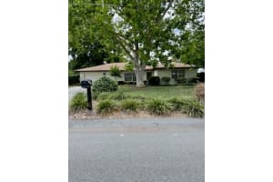 608 Paradise Island Way, HAINES CITY