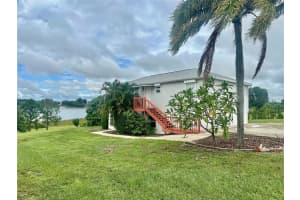 709 S Lake Starr Blvd, LAKE WALES