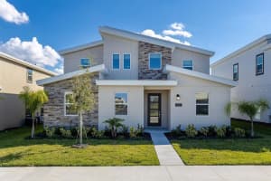 9012 Sommerset Hills Dr, DAVENPORT