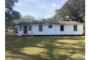 725 W Socrum Loop Rd, LAKELAND