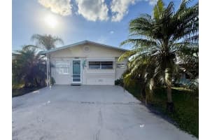 7041 Fairview Village Cir, WINTER HAVEN