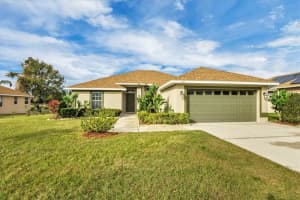 107 Mandolin Dr, WINTER HAVEN