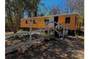 7260 Woodstock St, KEYSTONE HEIGHTS