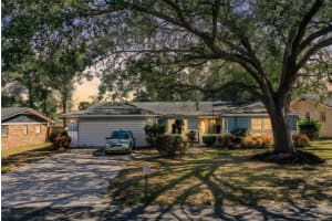 4820 Kimball Ct E, LAKELAND